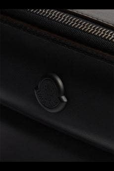 Oluxury Moncler Horizontal crossbody bag Offerta Giorno del Papà