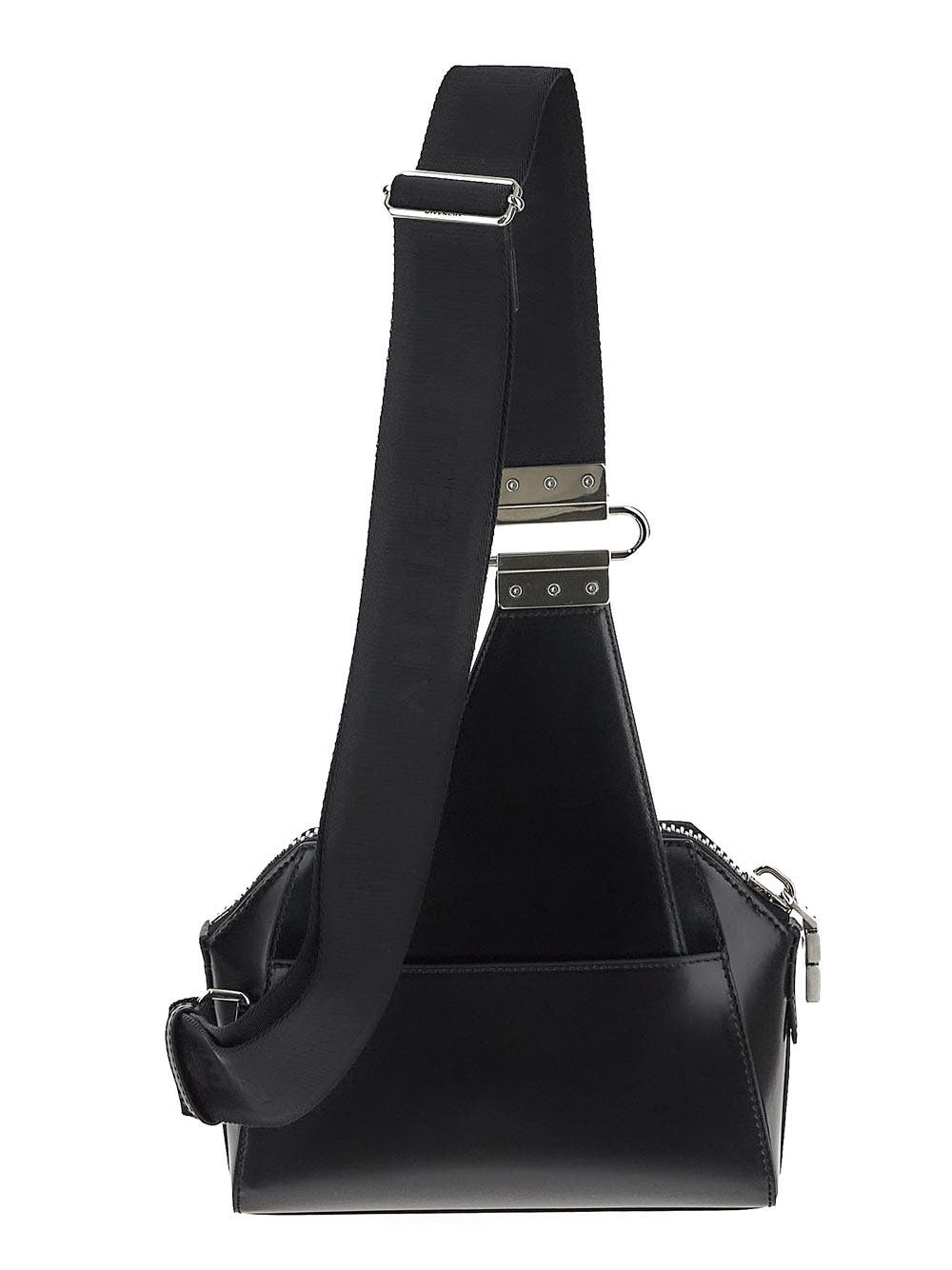 Oluxury Givenchy Ant U Crossbody Bag Offerta San Valentino