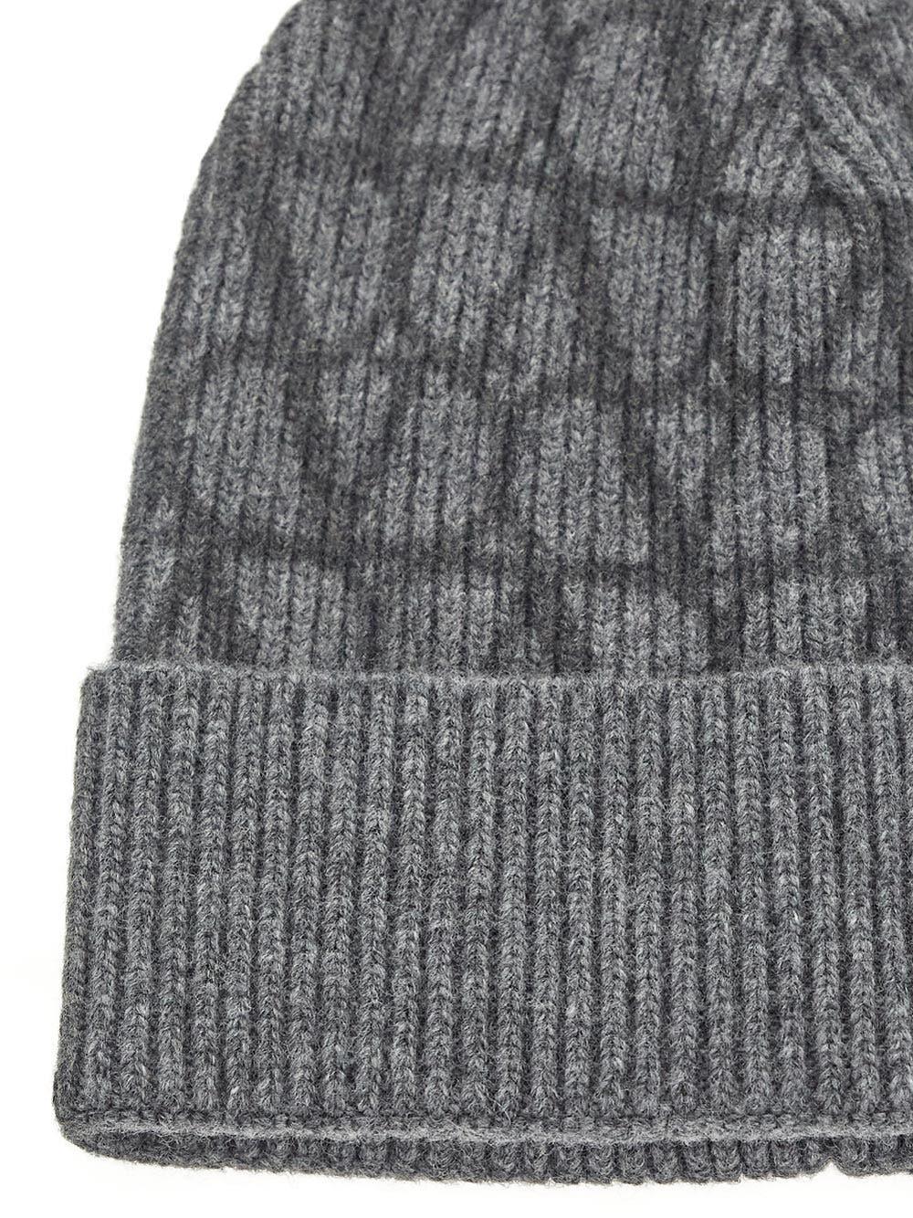 Oluxury Valentino Garavani Logo Beanie Saldi
