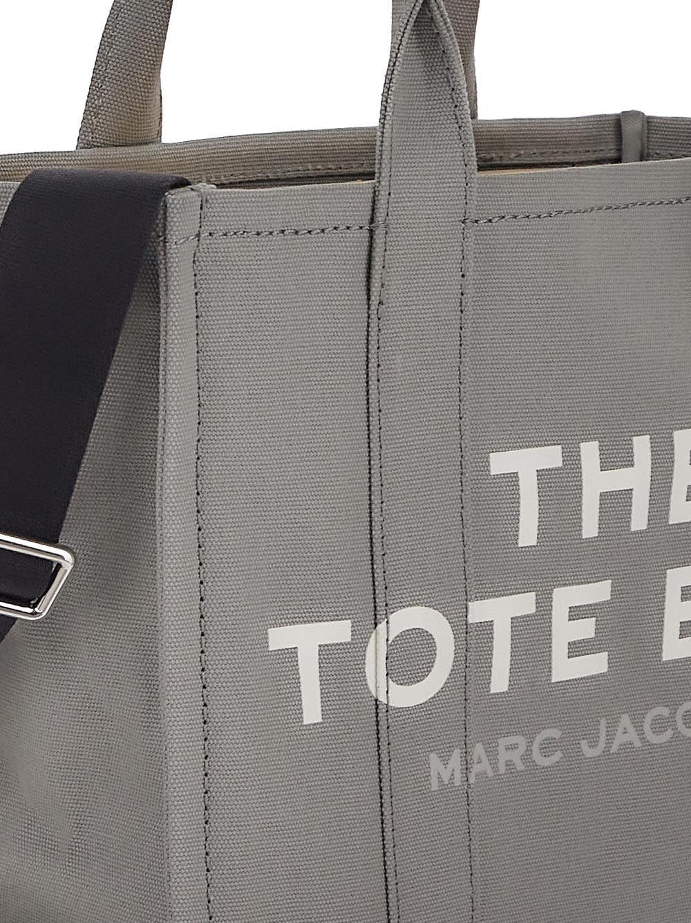 Oluxury Marc Jacobs The Tote Bag M 2025