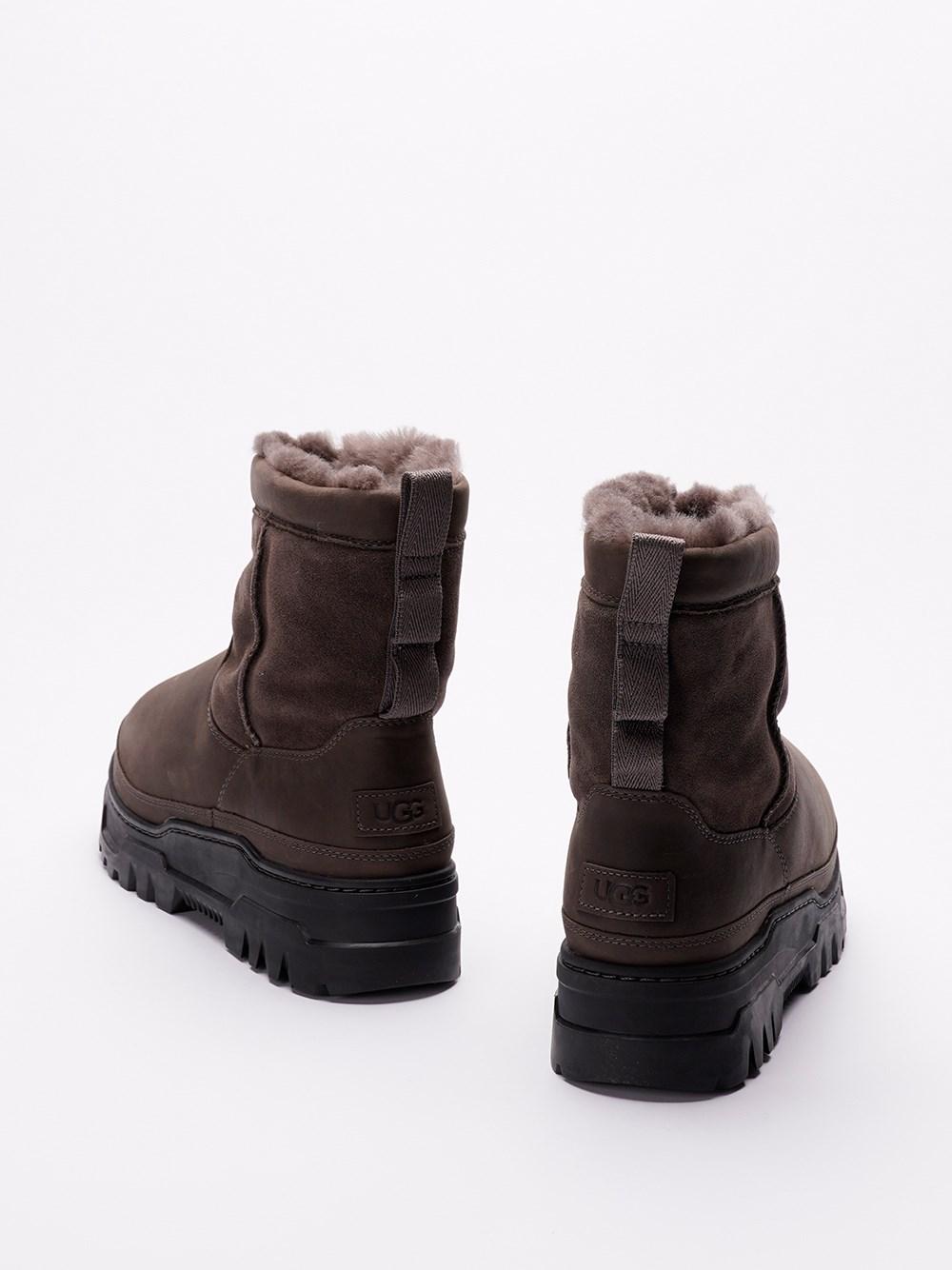 Ugg `Heritage Pull-On Trailgazer` Boots Consegna Veloce