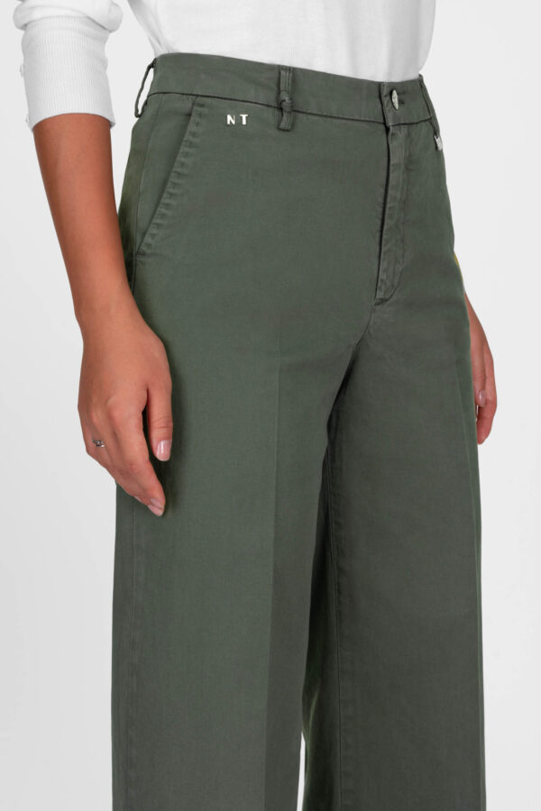 Sartoria Tramarossa PANTALONE AMELIA WIDE LEG IN GABARDINA DI COTONE VERDE Qualità