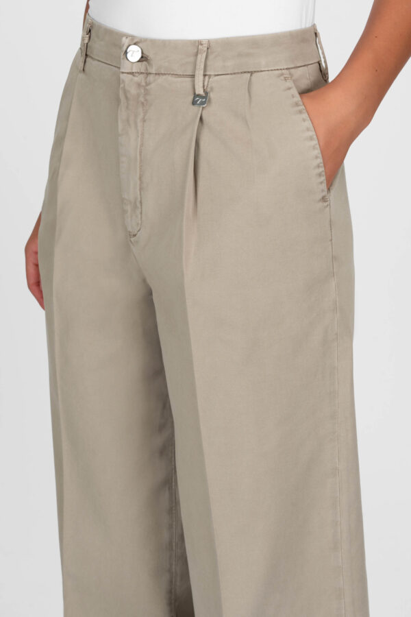 Sartoria Tramarossa PANTALONE AURELIA WIDE LEG GABARDINA DI COTONE SAND Spedizione Gratuita