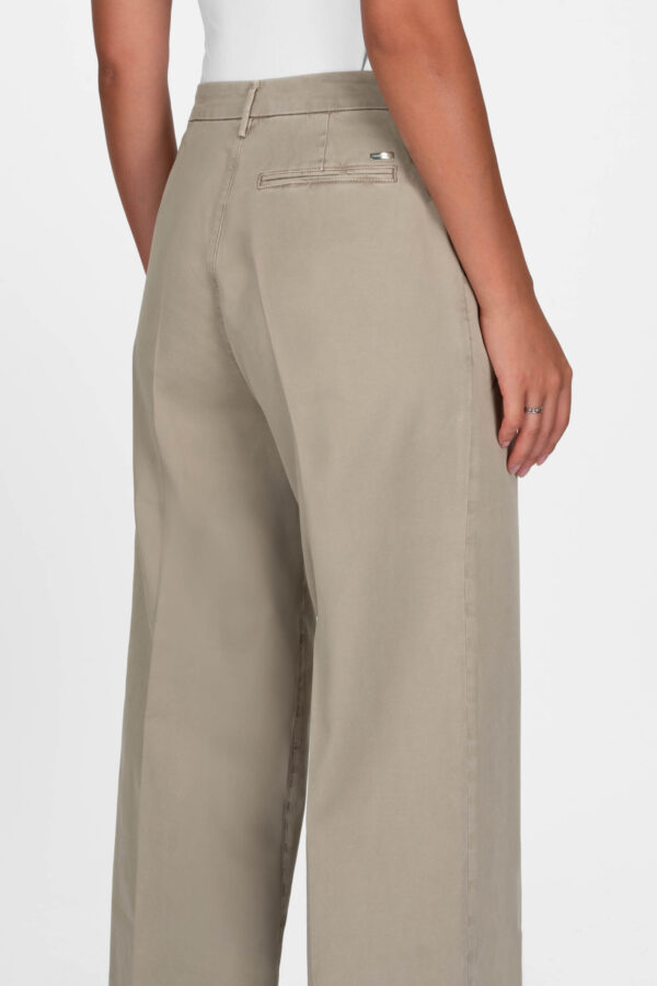 Sartoria Tramarossa PANTALONE AURELIA WIDE LEG GABARDINA DI COTONE SAND Spedizione Gratuita