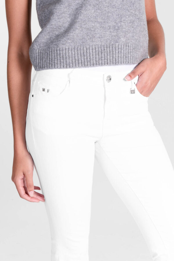 Sartoria Tramarossa JEANS BIANCA FLARE CUT FLARE IN GABARDINA DI COTONE STRETCH BIANCO I Più Venduti