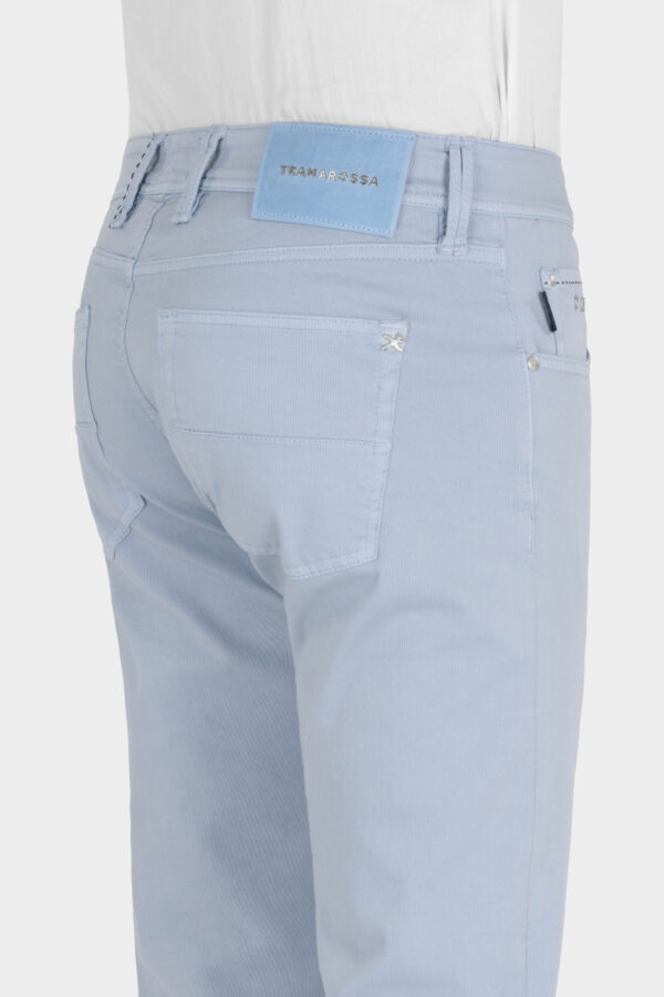 Sartoria Tramarossa PANTALONE MICHELANGELO ZIP SS REGULAR IN GABARDINA DI COTONE CON STAMPA ESTERNA BLU CHIARO Promozione