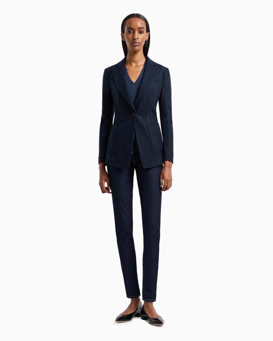 The world of armani TOP CON SCOLLO A V Prezzo Ridotto
