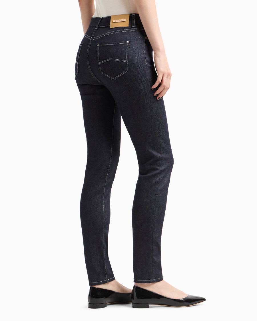 The world of armani PANTALONI 5 TASCHE SLIM FIT IN DENIM DI COTONE STRETCH Sottocosto