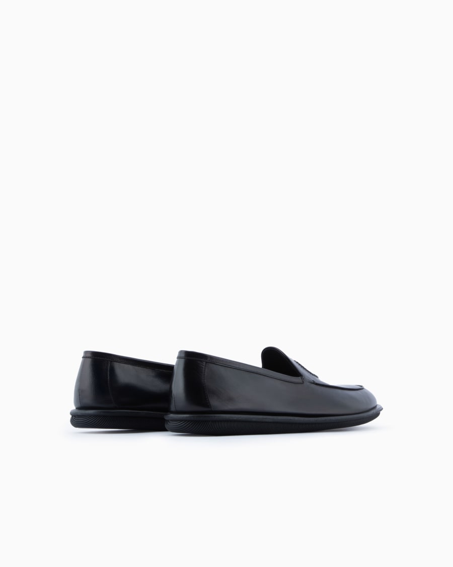 The world of armani MOCASSINI IN NAPPA VINTAGE CON LOGO RICAMATO Negozio