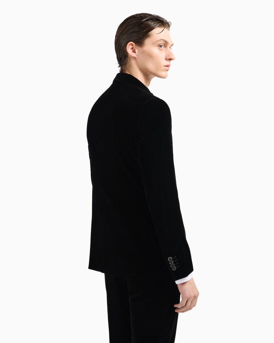 The world of armani GIACCA ICON MONOPETTO LINEA GEORGE IN VELLUTO STRETCH 2025