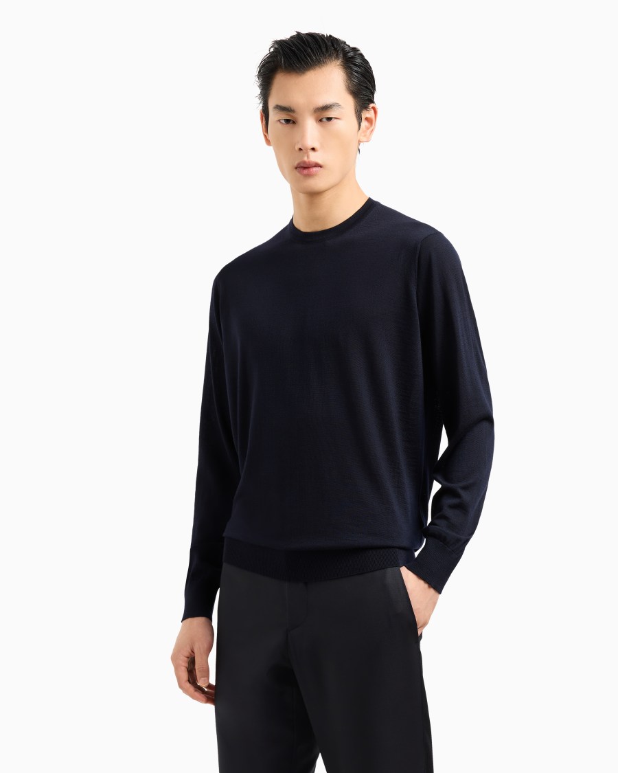 The world of armani MAGLIA GIROCOLLO IN LANA VERGINE 2025