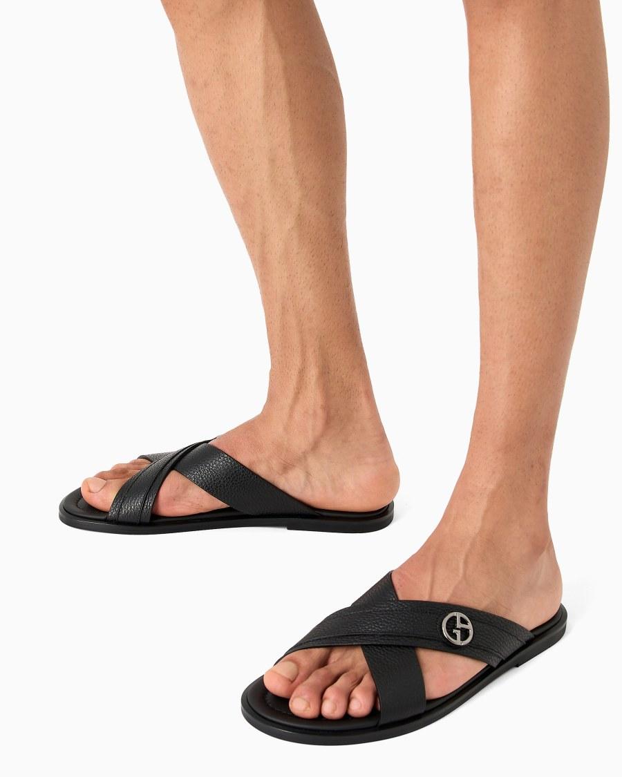 The world of armani SANDALI CROSS IN PELLE GRANATA Acquista Ora