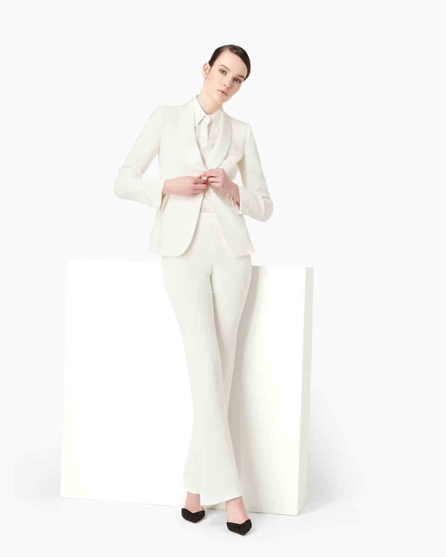 The world of armani TUXEDO IN CREPE DI PURA SETA Ritorno libero