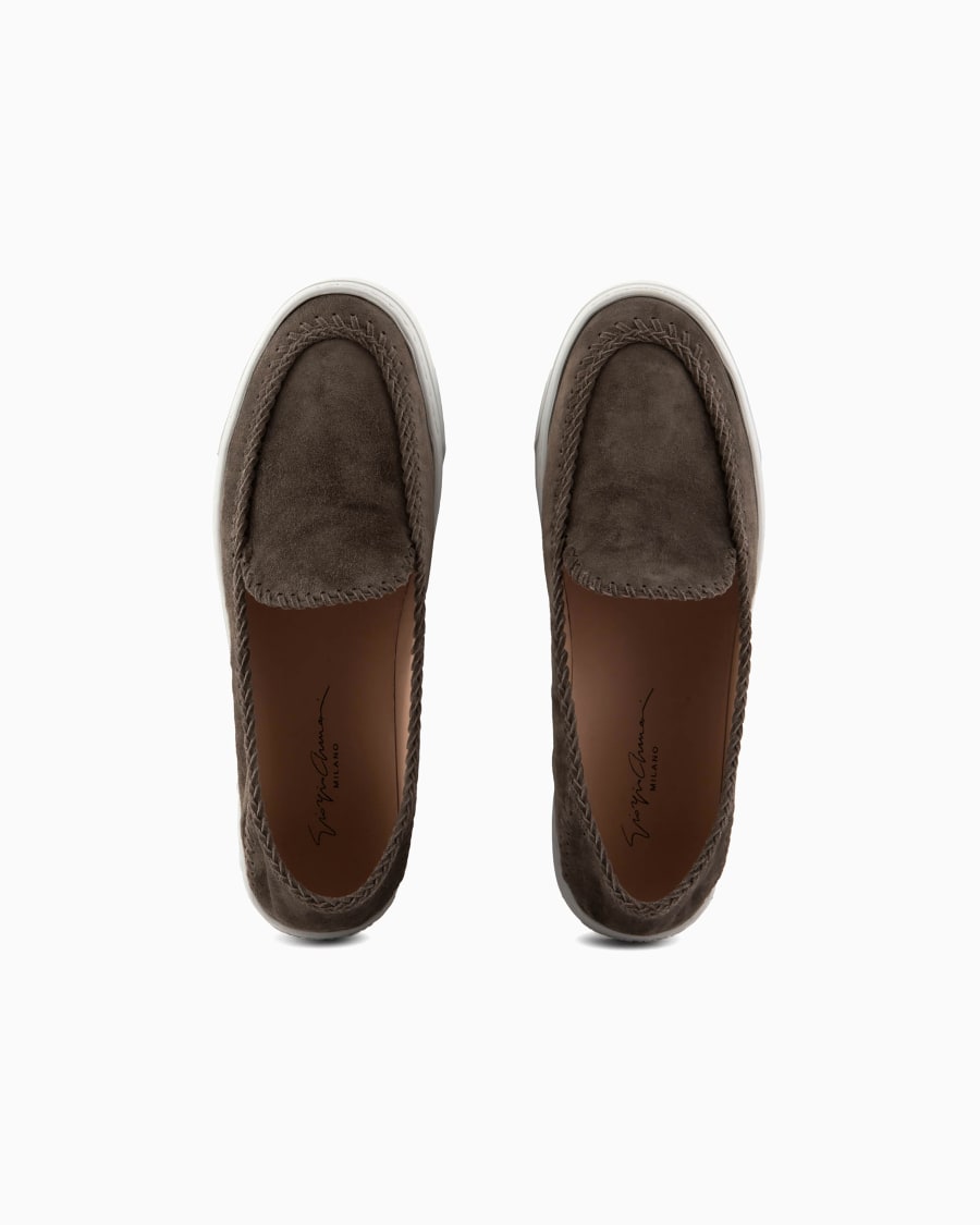 The world of armani GALLERIA 3 SLIP-ON IN PELLE SCAMOSCIATA 2025