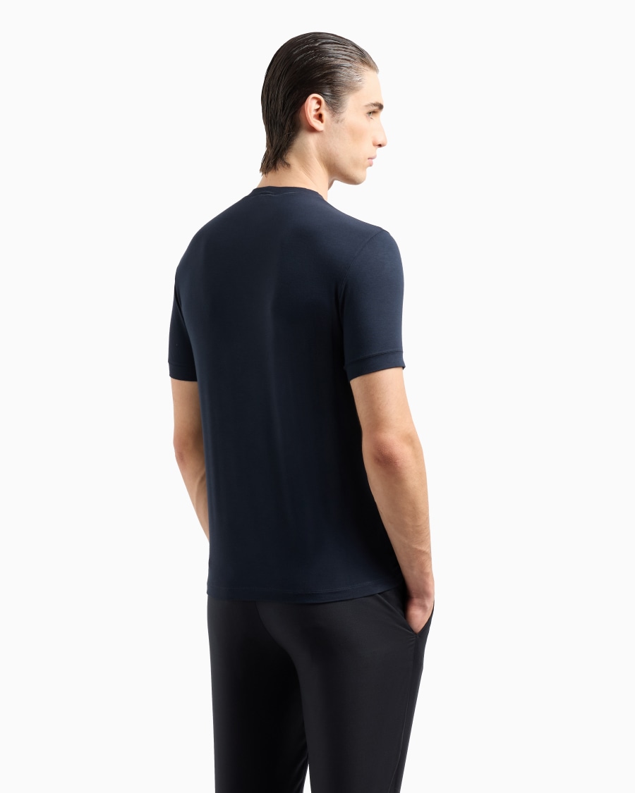The world of armani T-SHIRT IN JERSEY BAMBOO DI VISCOSA STRETCH CON RICAMO GA Acquista Ora