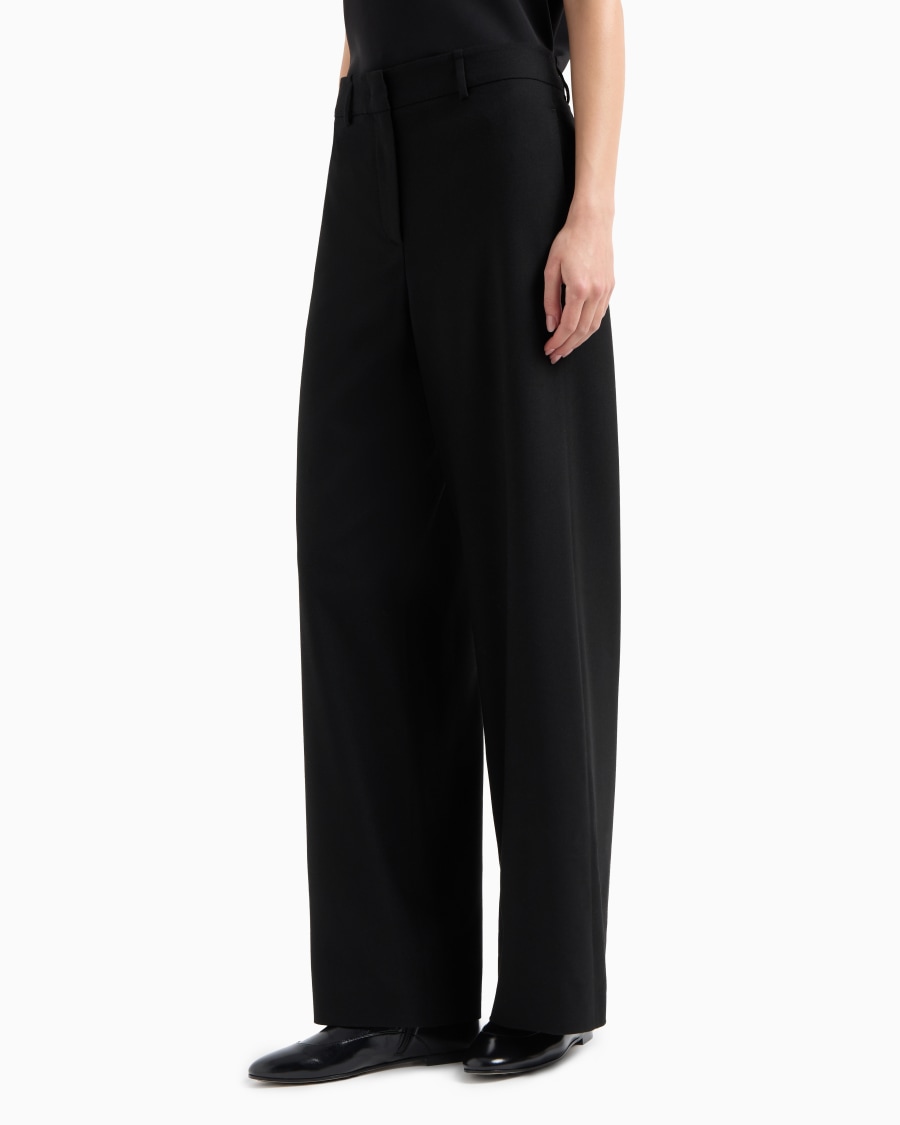 The world of armani PANTALONI CLASSICI Smaltimento dello stoccaggio