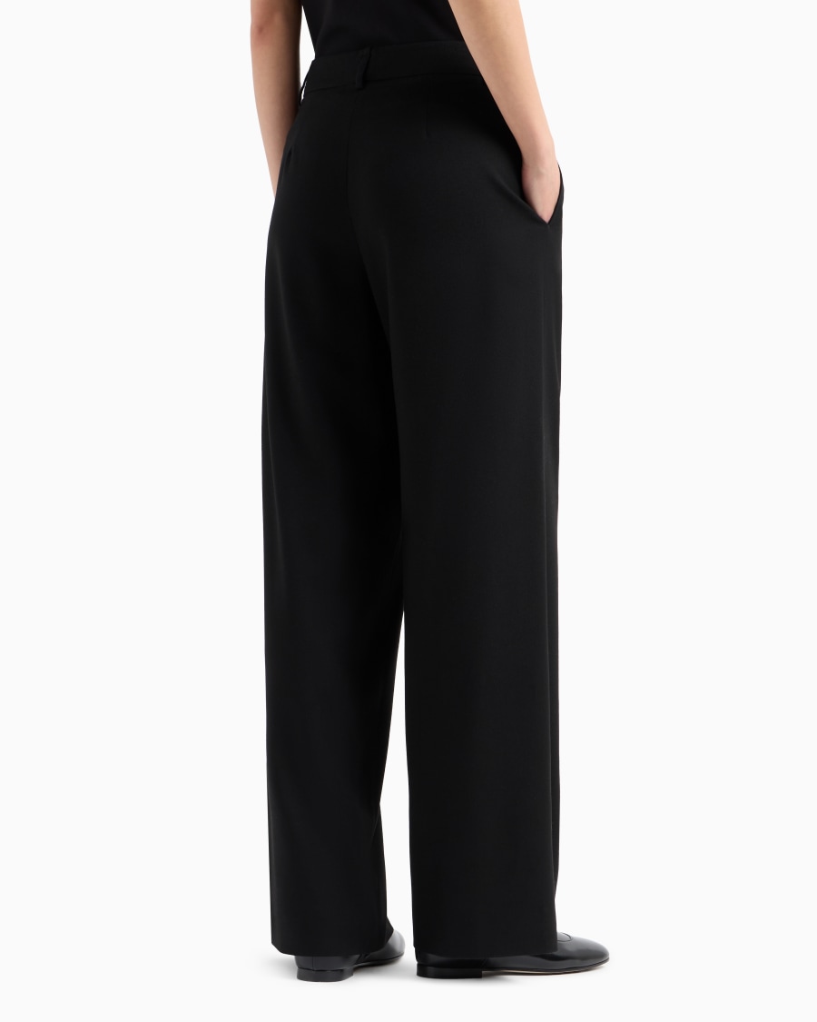 The world of armani PANTALONI CLASSICI Smaltimento dello stoccaggio