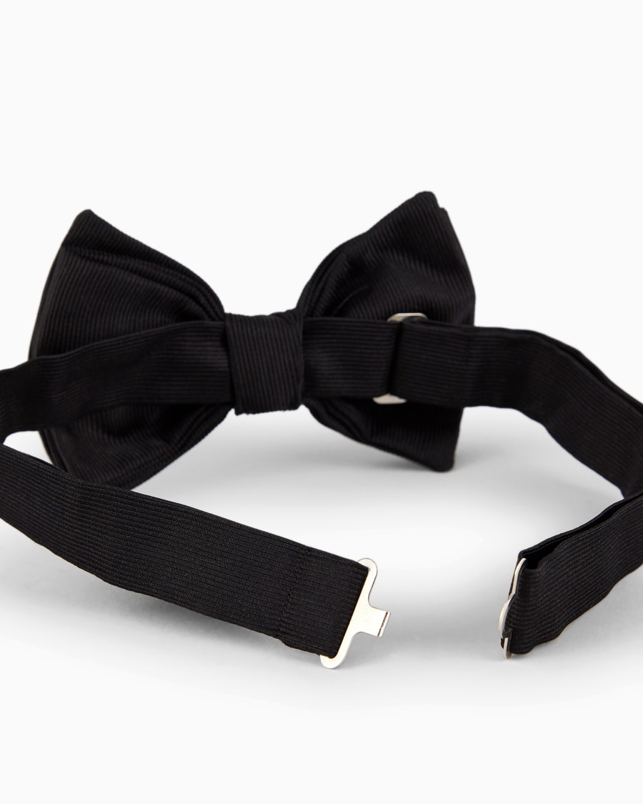 The world of armani PAPILLON ANNODATO IN PURA SETA Only for today