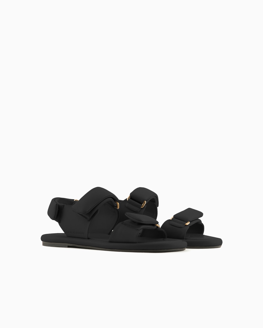 The world of armani SANDALI FLAT IN NAPPA IMBOTTITA Promozione Limitata