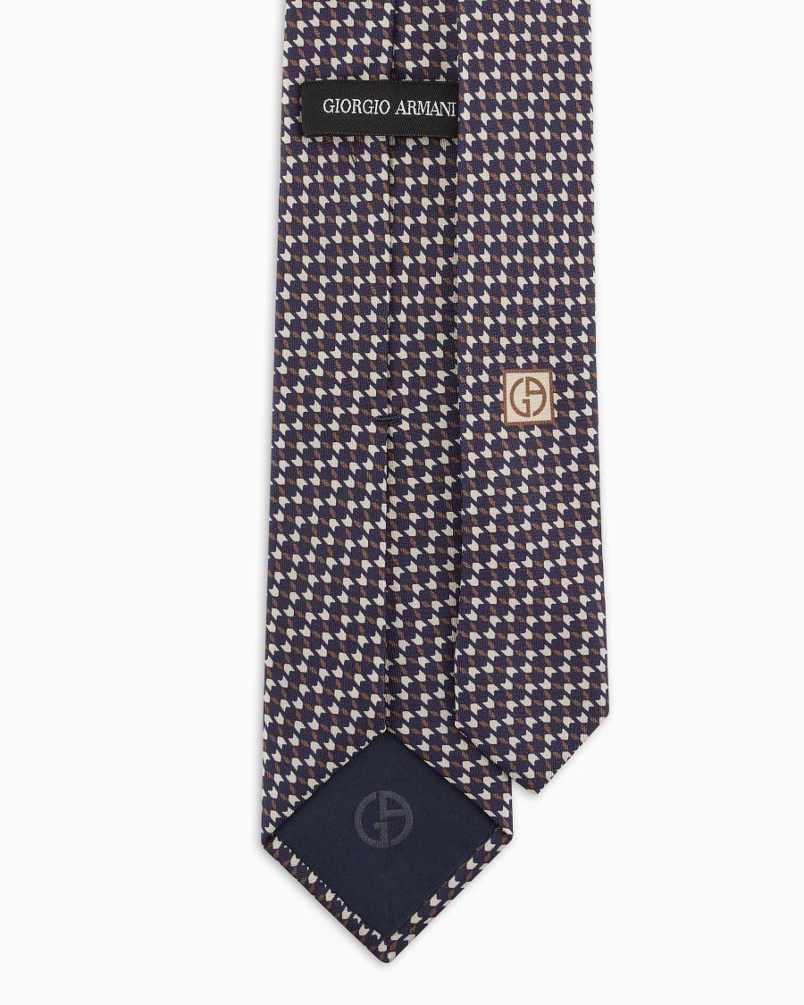 The world of armani CRAVATTA IN SETA STAMPA GEOMETRICA ASV Shopping online