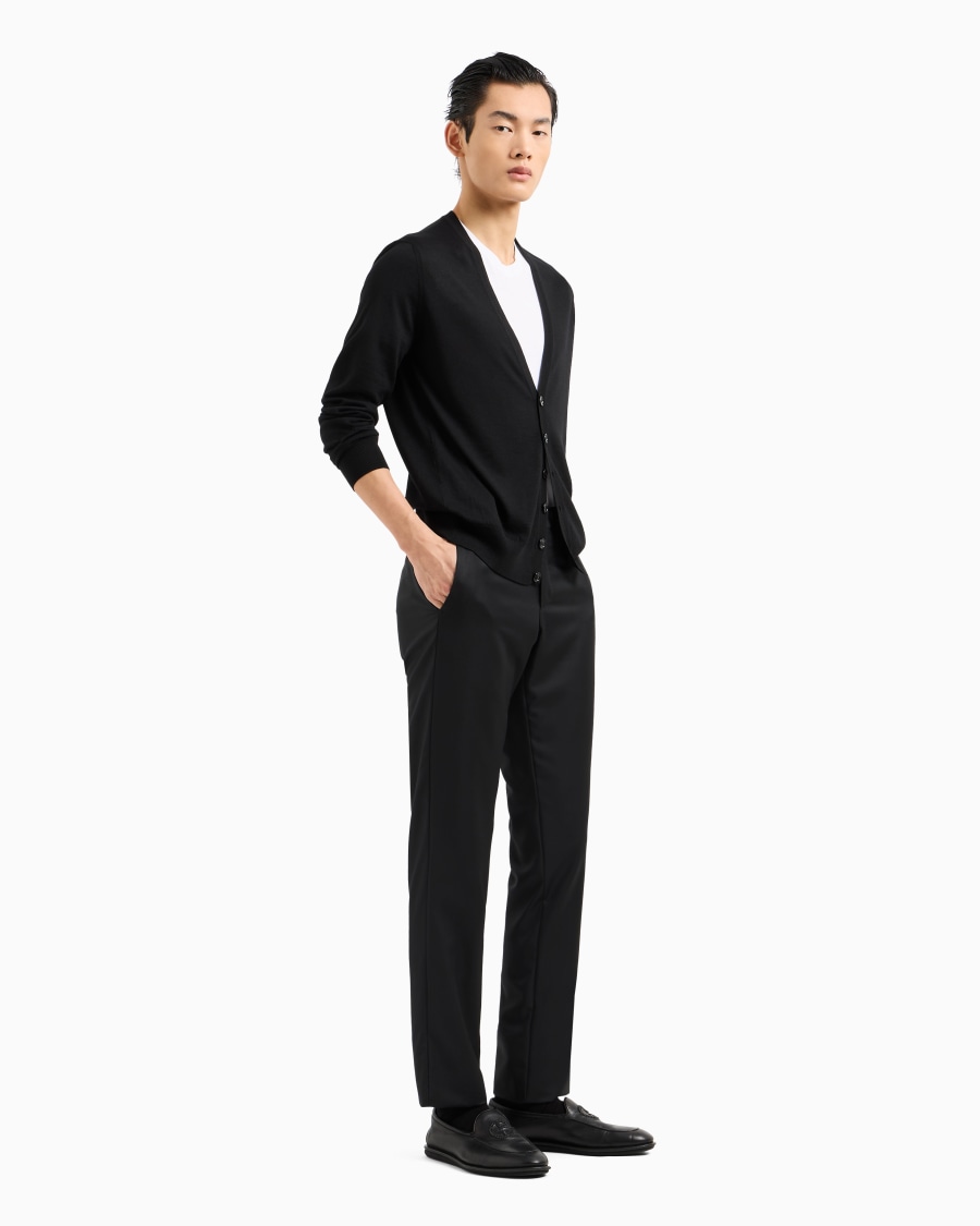 The world of armani CARDIGAN CON BOTTONI IN LANA VERGINE Qualità Garantita