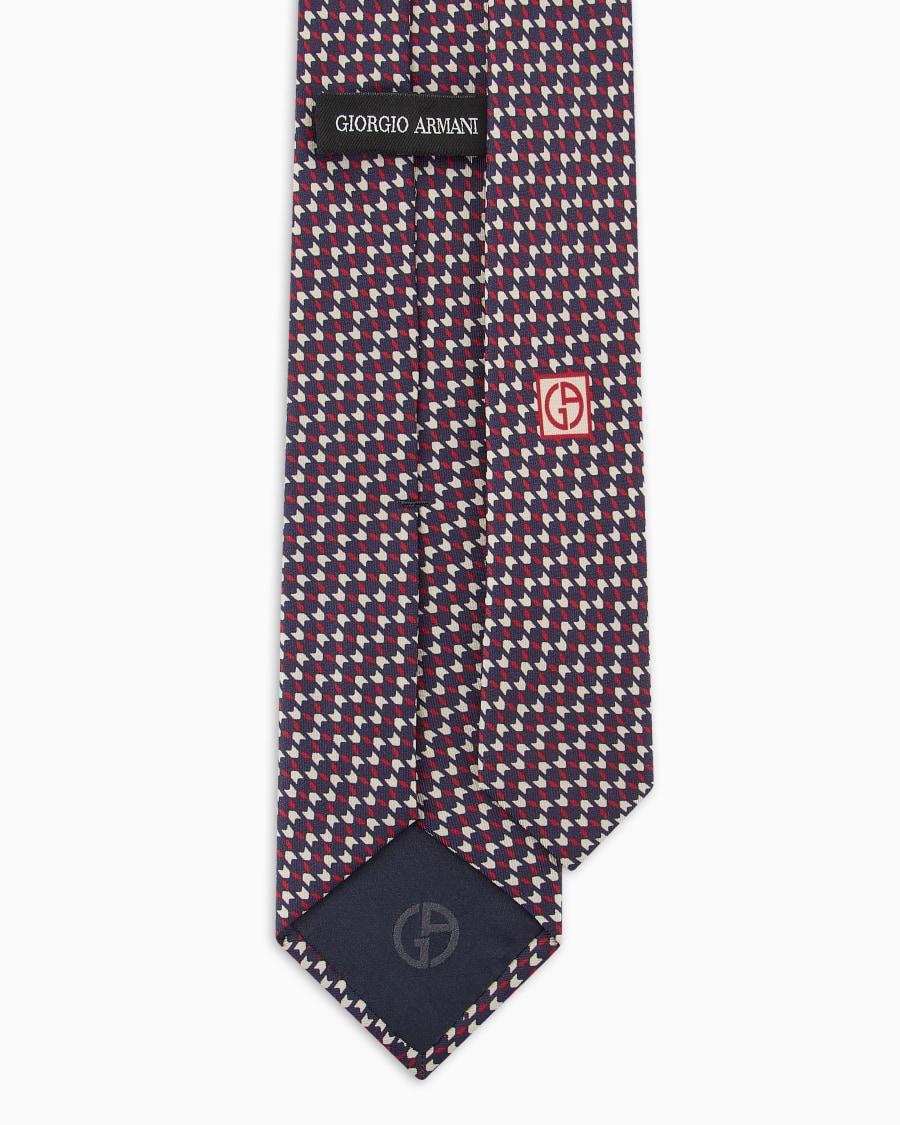 The world of armani CRAVATTA IN SETA STAMPA GEOMETRICA ASV Shopping Online