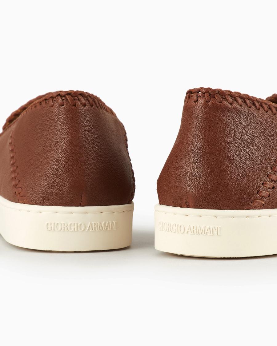 The world of armani GALLERIA 3 SLIP-ON IN NAPPA Sconto