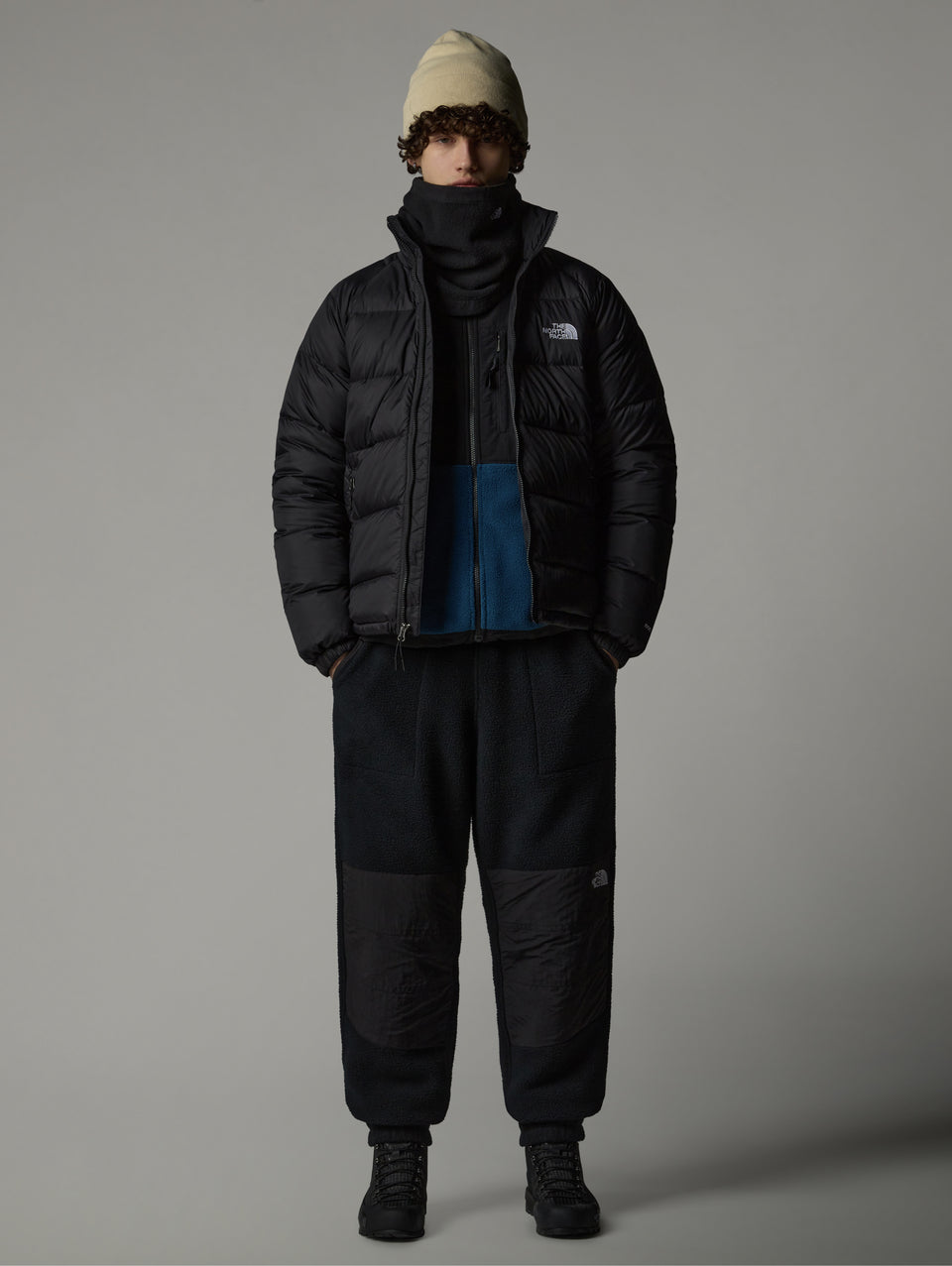 THE NORTH FACE Giacca con Imbottitura Riciclata Hydrenalite Nero Novità