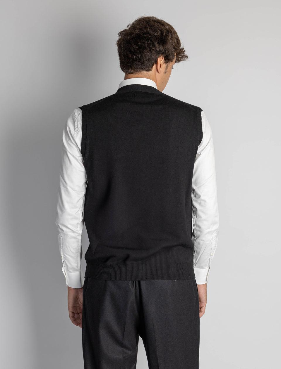 ALPHA STUDIO Gilet con Scollo a V Nero Offerte
