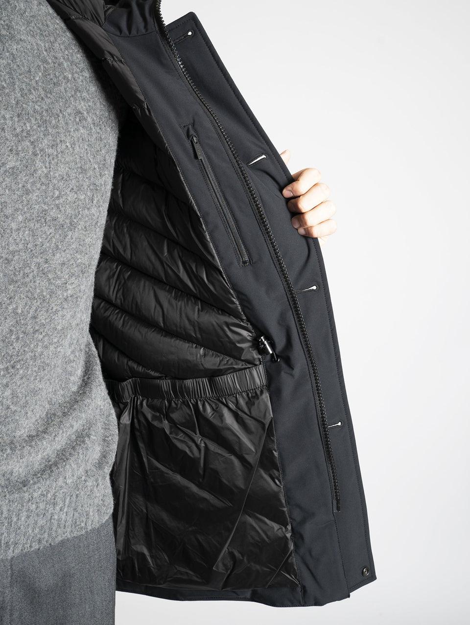 WOOLRICH Parka Arctic in Tessuto Stretch Nero Shopping Online
