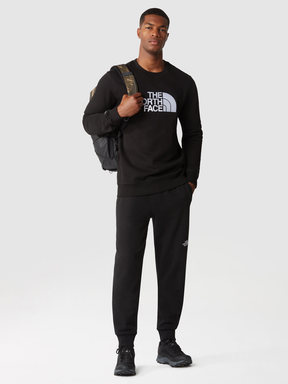 THE NORTH FACE Joggers con Elastico Nero Sottocosto
