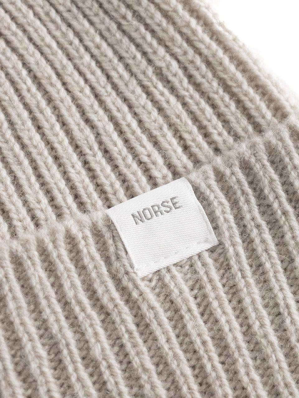 NORSE PROJECTS Berretto in Lana a Coste Farina Vendite Flash