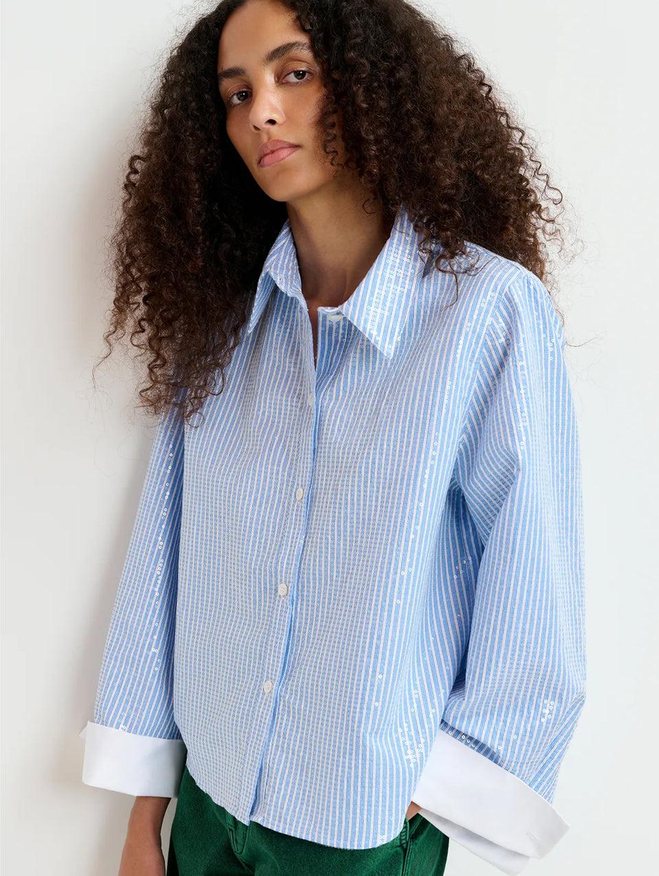 ESSENTIEL ANTWERP Camicia a Righe con Paillettes Bianco/Blu Prezzo Ridotto