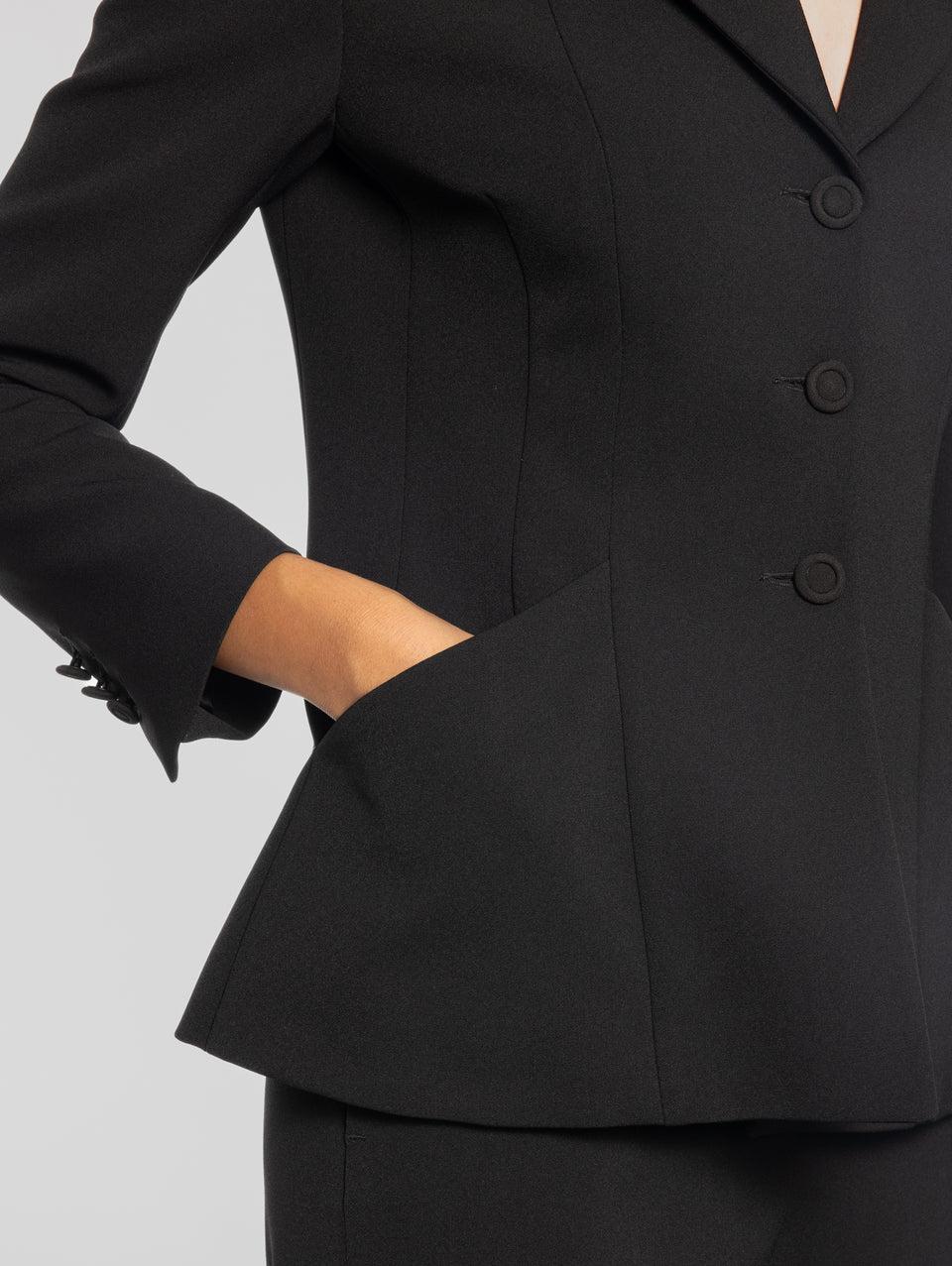 MAISON SECRÈTE Giacca in Crepe Monopetto Nero Offerte stagionali