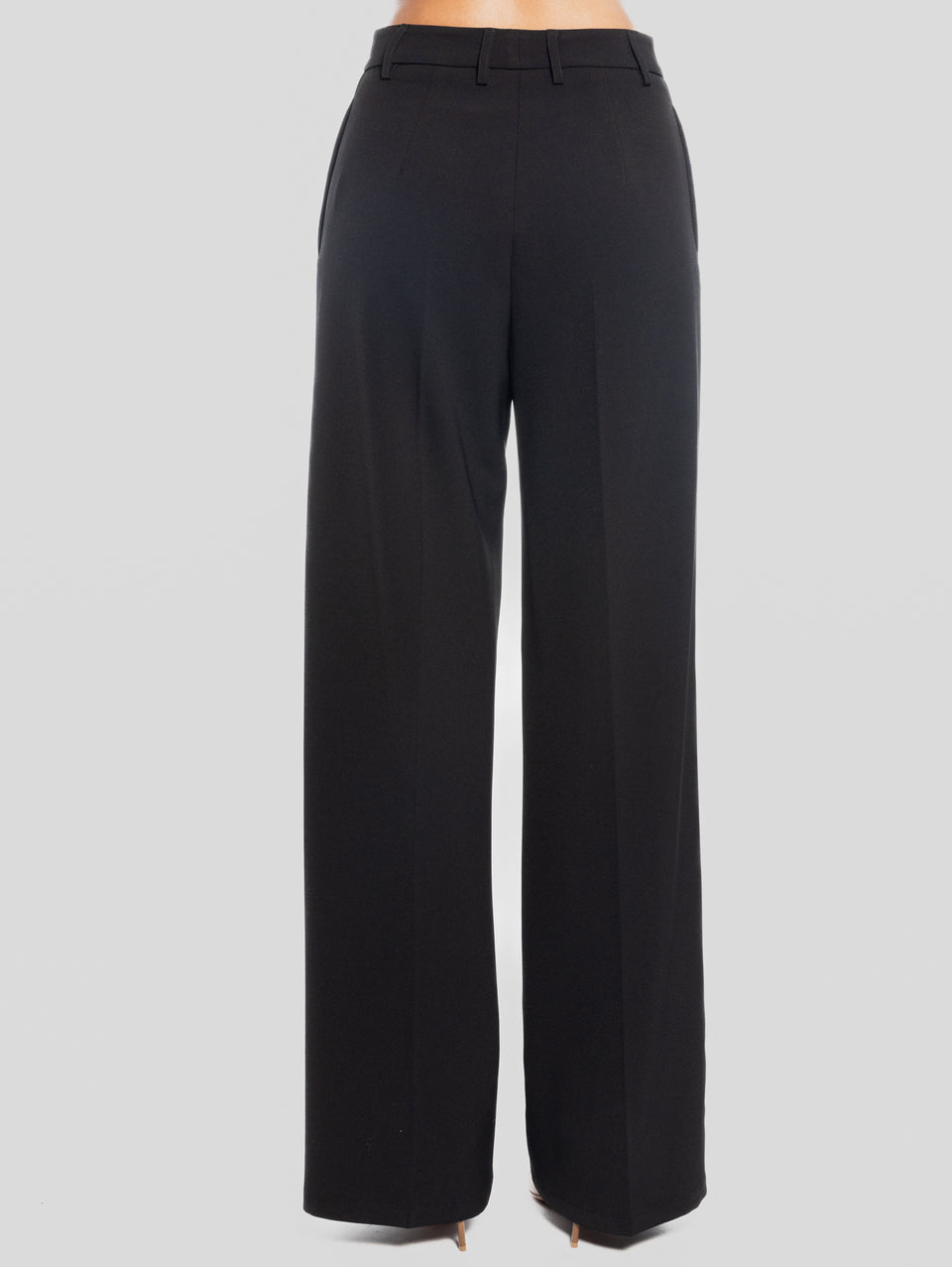 MAISON SECRÈTE Pantaloni Palazzo in Crepe Nero Nuovi prodotti