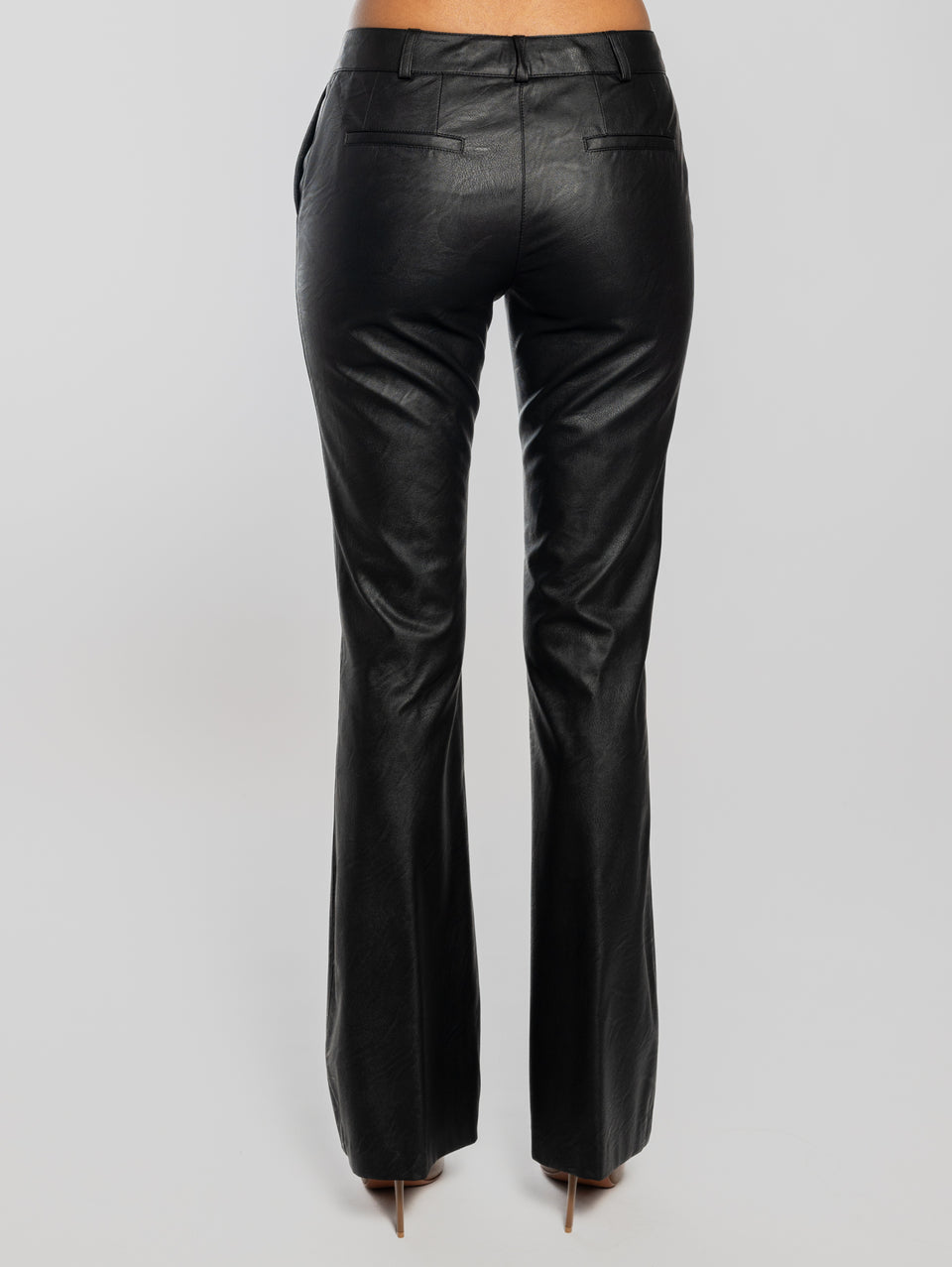 KILTIE Pantaloni a Zampa in Similpelle Nero Ritorno libero