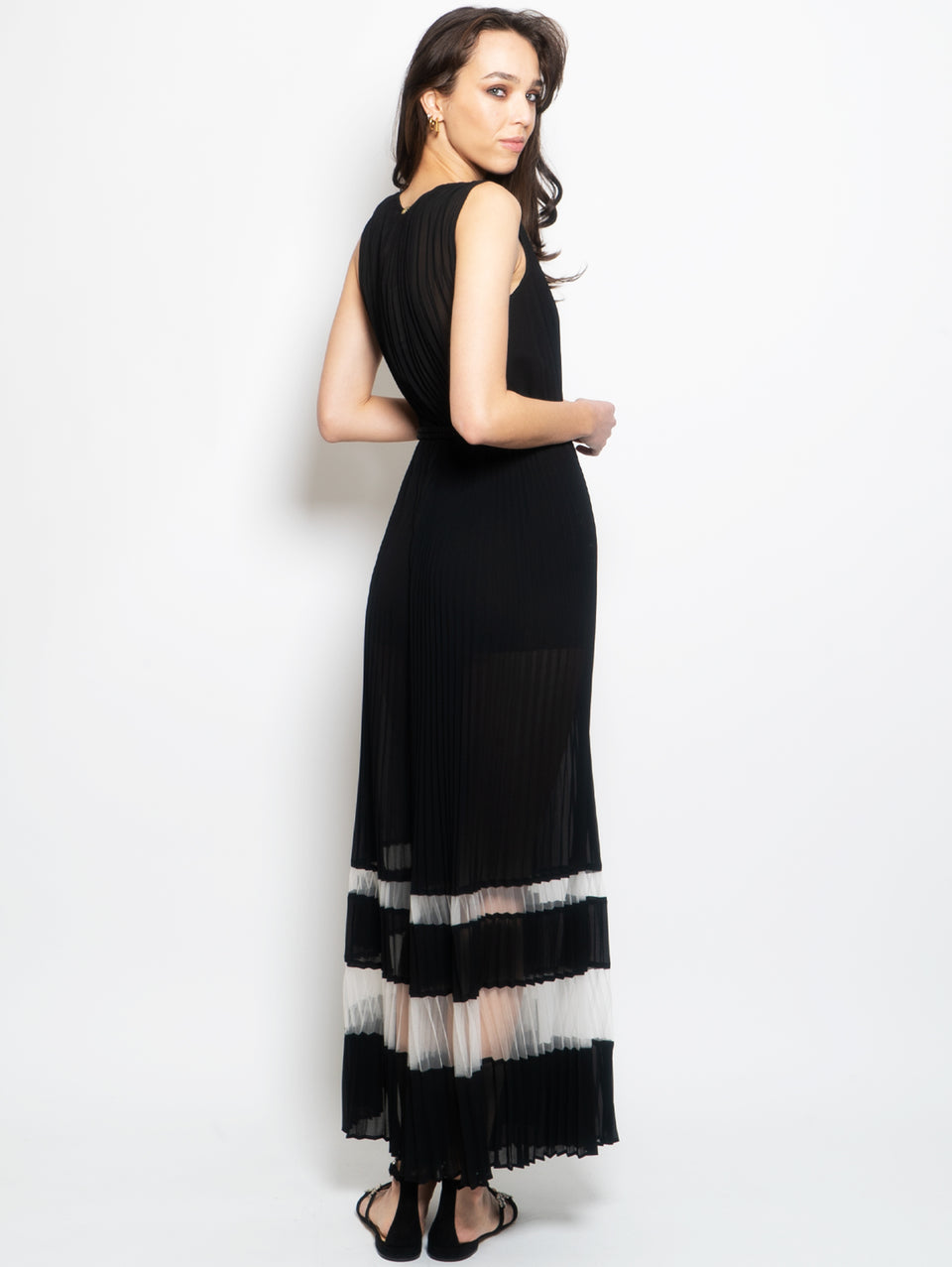 TWIN SET Tuta in Georgette Plissé Nero/Bianco Prezzo di fabbrica