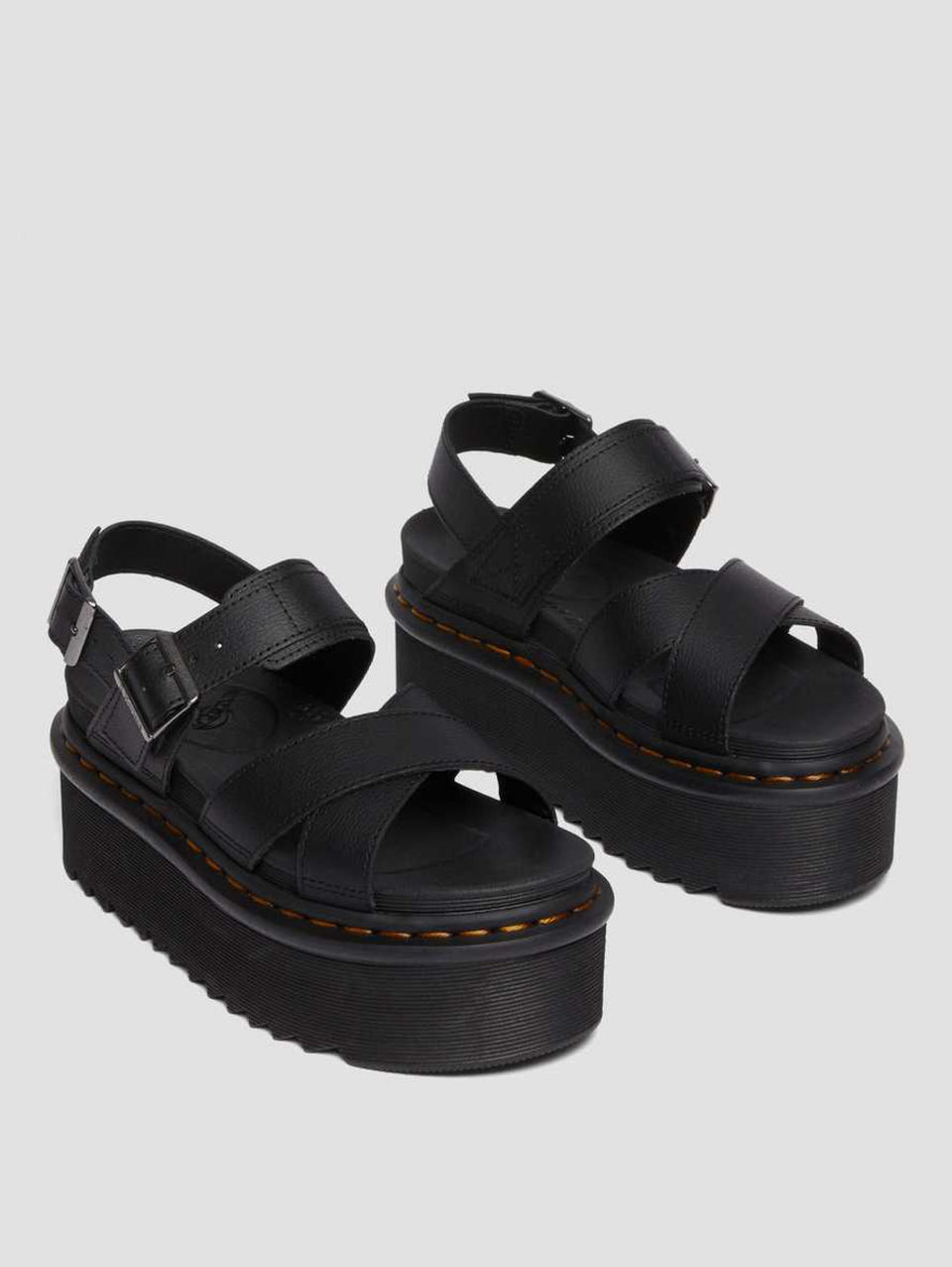 DR. MARTENS Sandali con Suola Platform Voss Quad Nero Negozio online di fabbrica