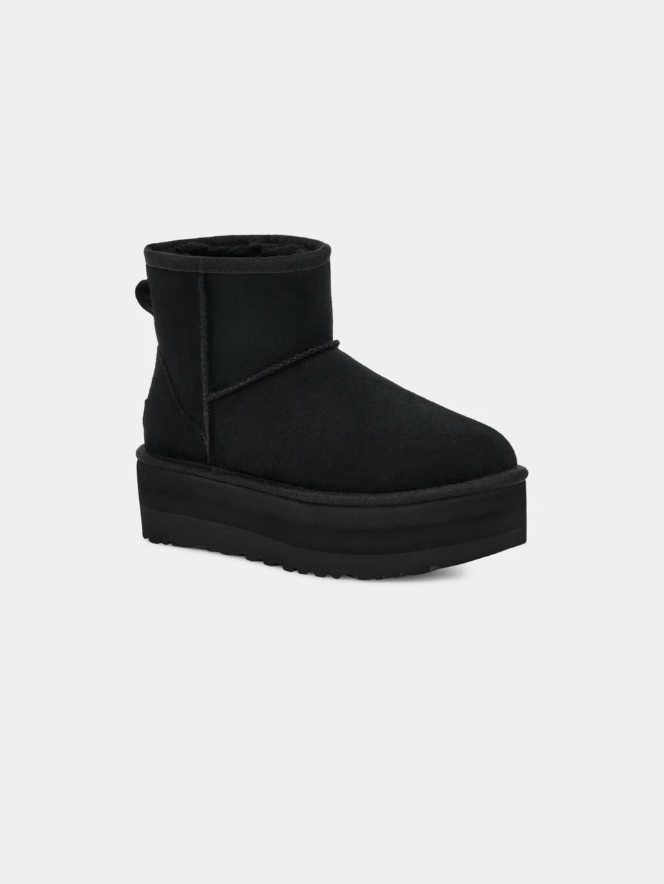 UGG Stivaletti in Montone con Plateau Mini Classic Nero Prezzo basso