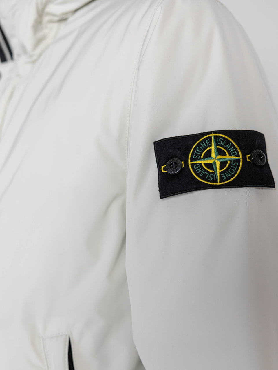 STONE ISLAND Piumino in Micro Twill con Imbottitura Stucco 50% di sconto per tempo limitato