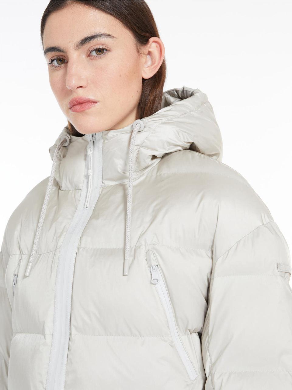 MAX MARA LEISURE Piumino Corto con Cappuccio con Imbottitura in Luxepad Ghiaccio Comprare a buon mercato