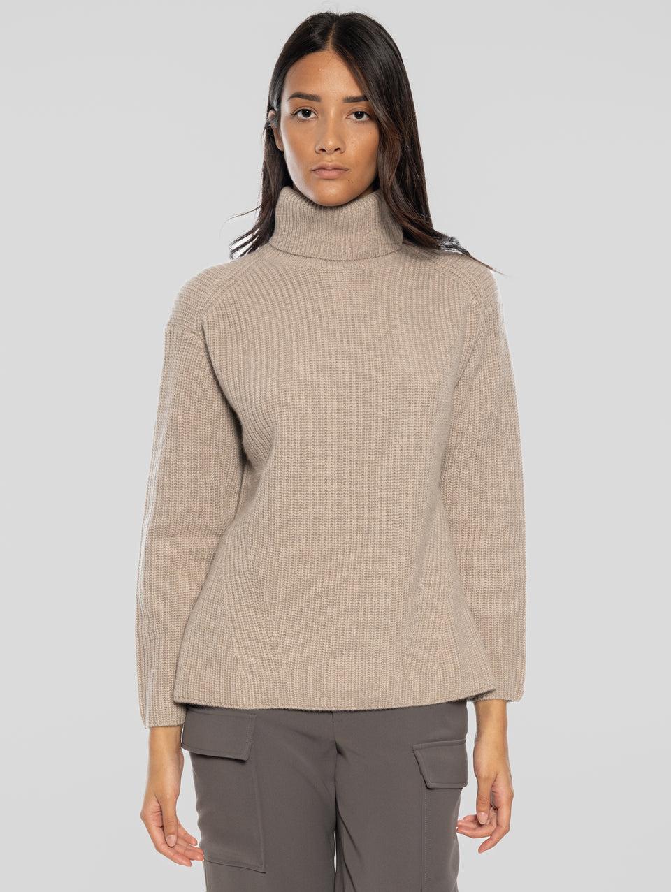 P.A.R.O.S.H. Maglia Collo Alto in Cashmere Beige Latest fashion