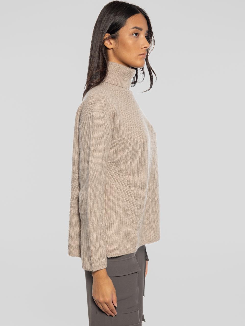 P.A.R.O.S.H. Maglia Collo Alto in Cashmere Beige Latest fashion