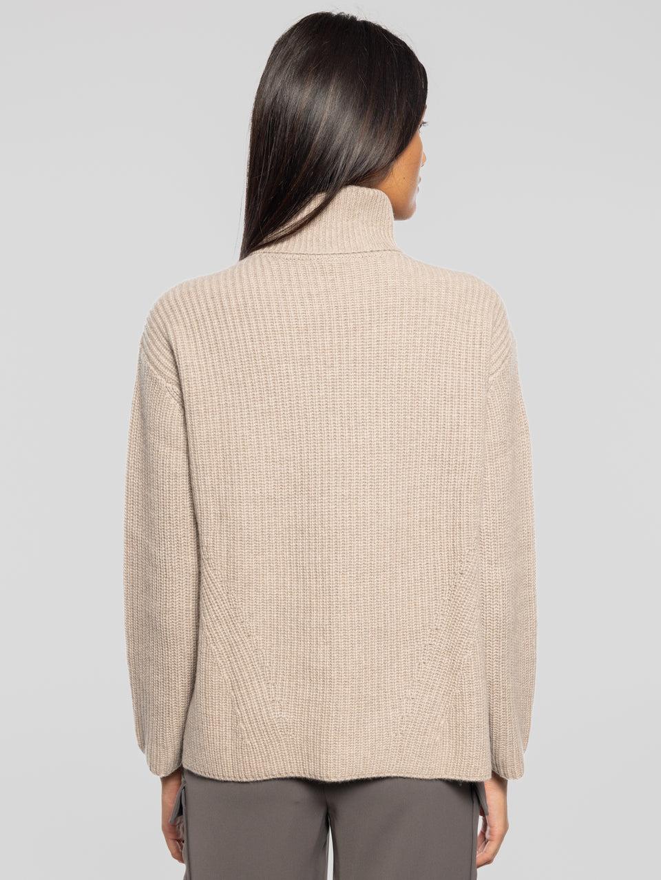 P.A.R.O.S.H. Maglia Collo Alto in Cashmere Beige Latest fashion