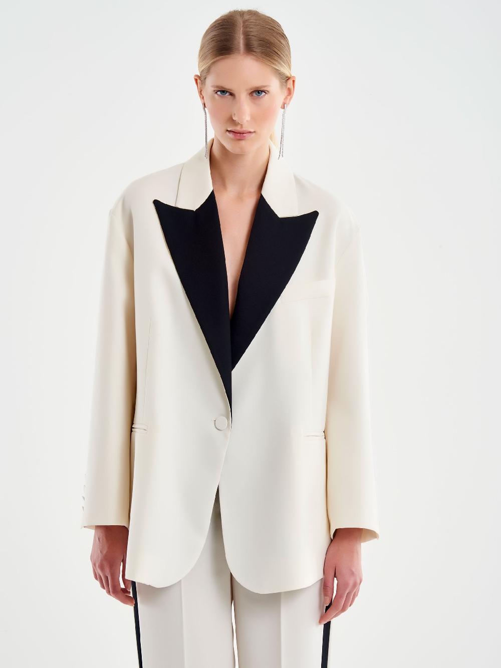 Vicolo Blazer Oversized con Revers a Contrasto Bianco 2025