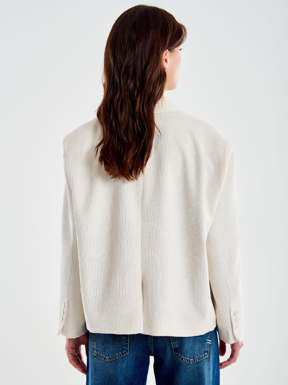 Vicolo Giacca Oversized Cropped Velluto Bianco In Linea