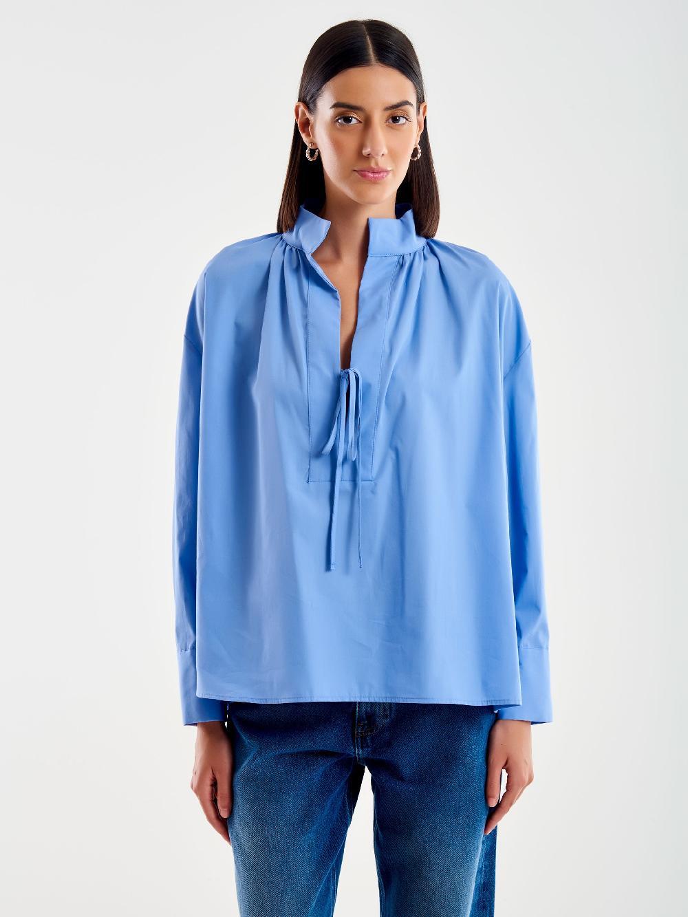 Vicolo Camicia Scollo Profondo e Laccetto Azzurro Vendita Calda
