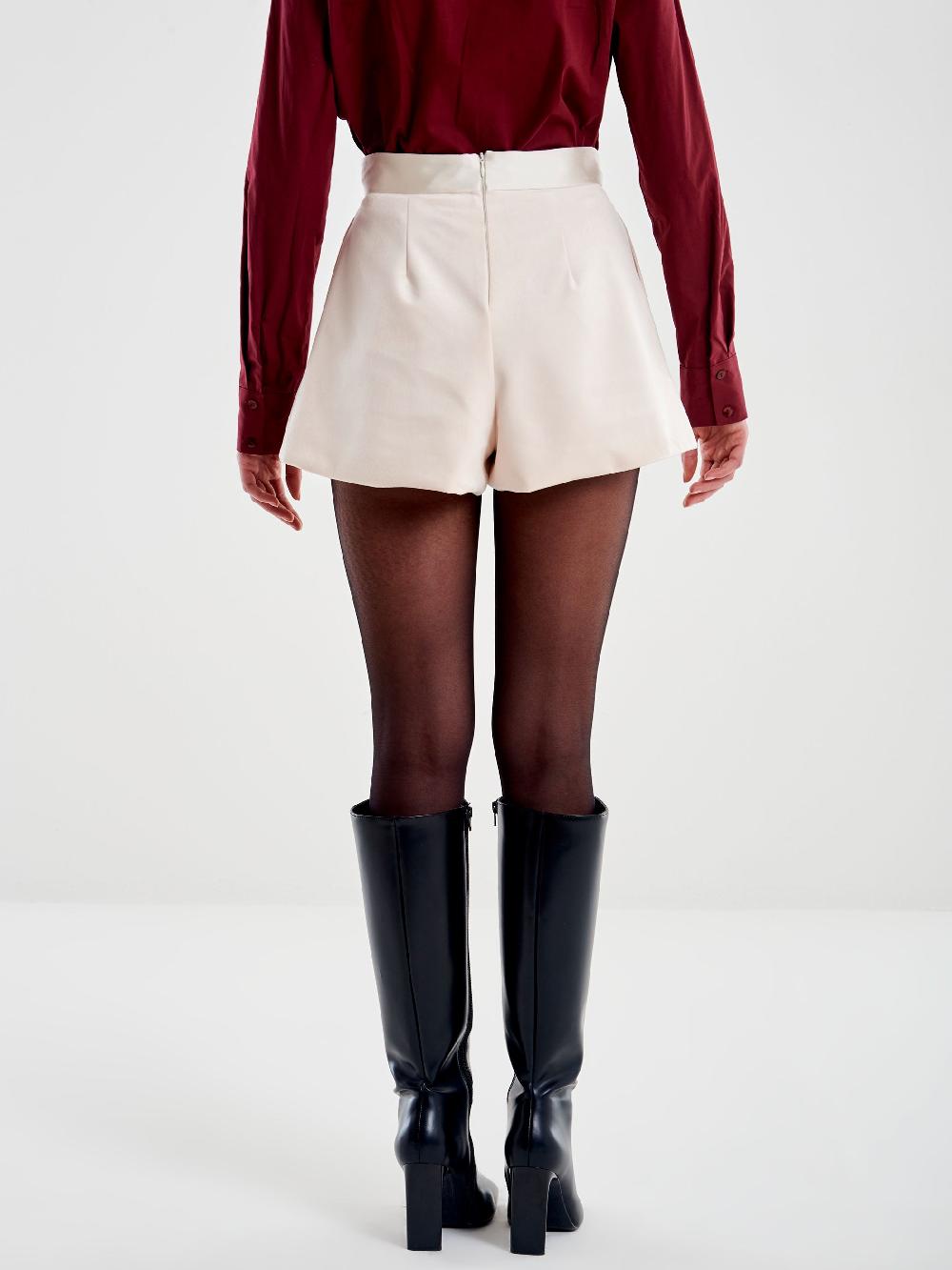 Vicolo Shorts in Velluto Dettaglio Satin Bianco Pezzi Unici