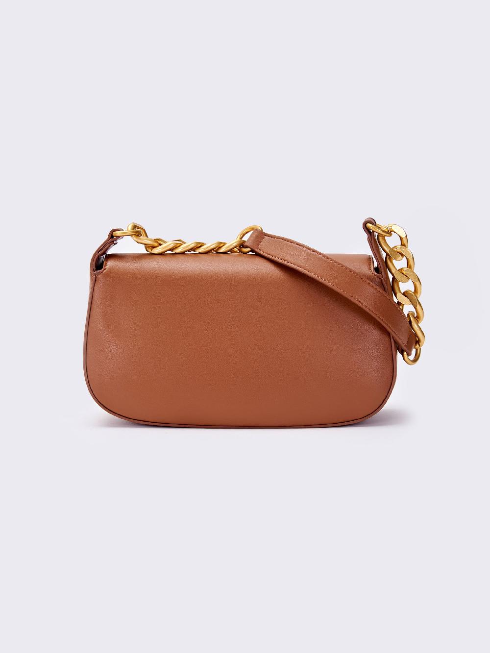 Vicolo Borsa Piccadilly – Vicolo Italy
