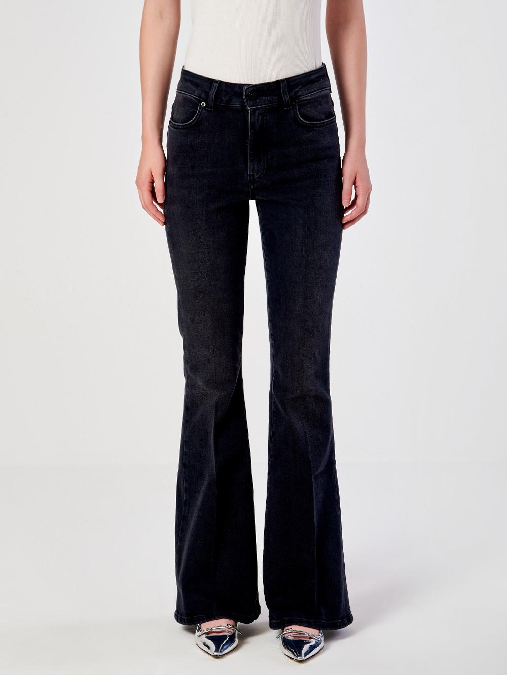Vicolo Icon Jeans Gisele Flare NeroNero Affare Del Giorno